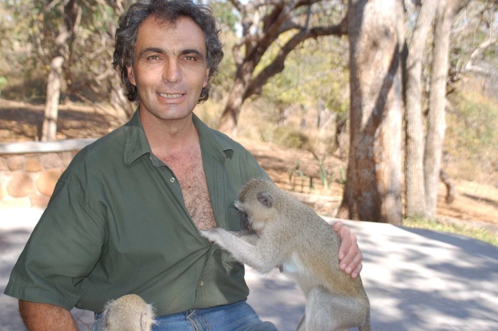 Some Humour from Dr Jean-Roger Paolillo August 2001